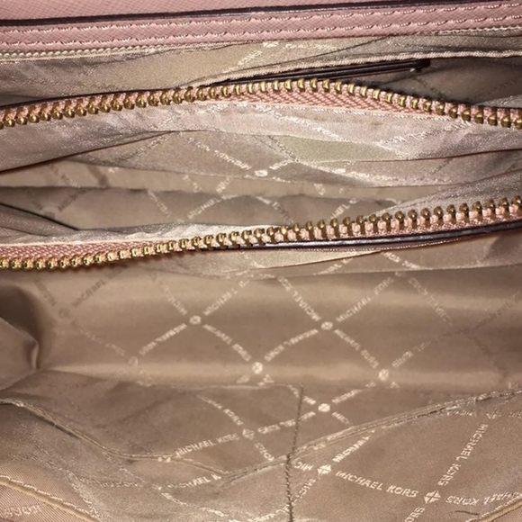 Mk sofia - Picture 5 of 8